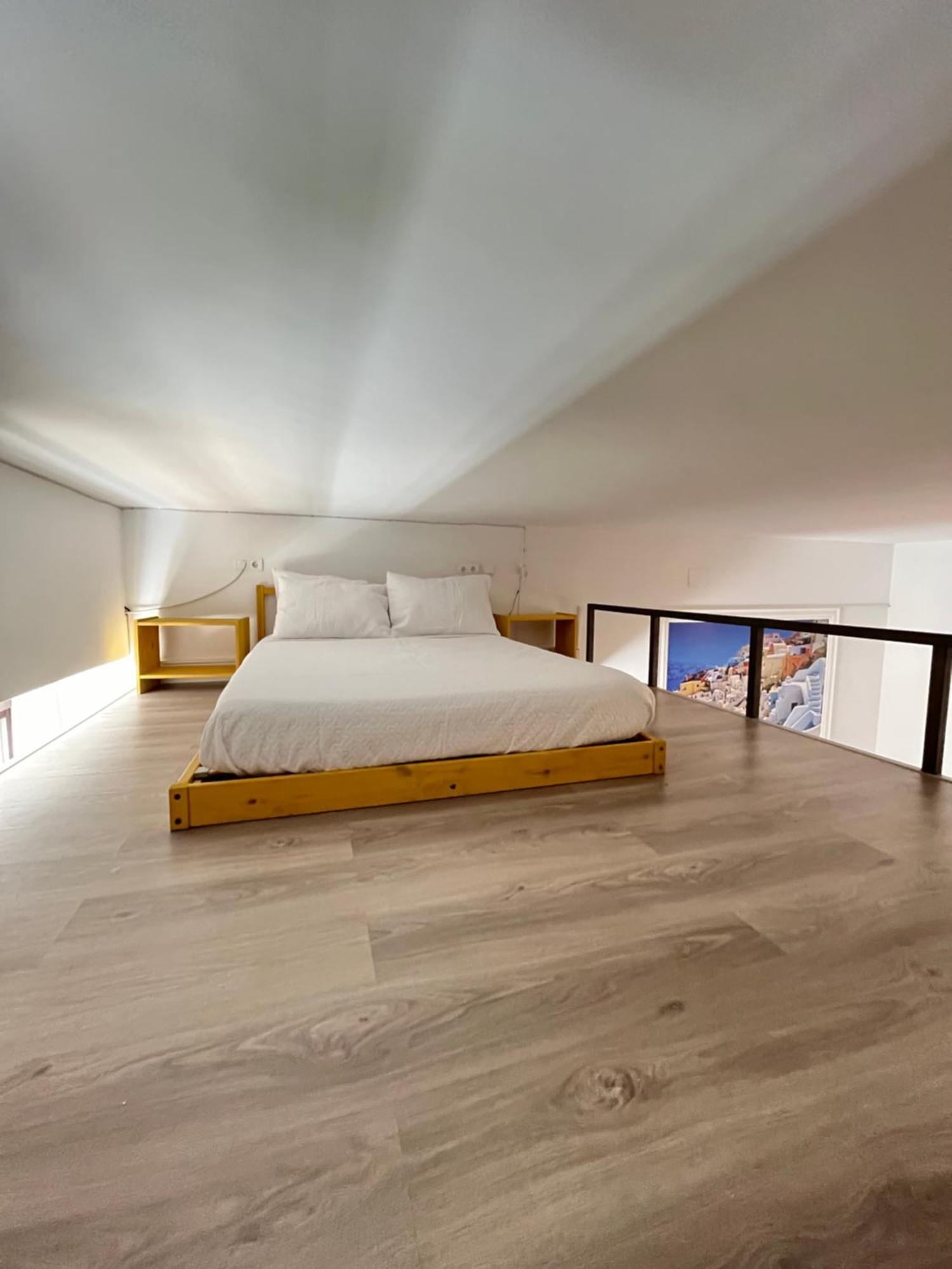 Moderno Apartamento En La Nogalera 托雷莫利诺斯 外观 照片